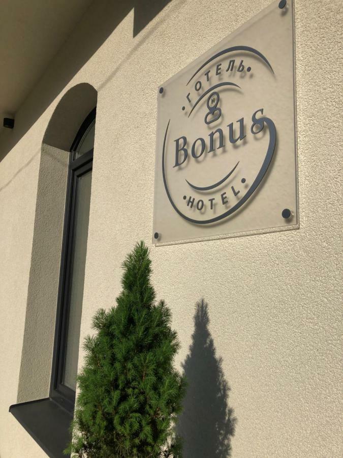 Hotel Bonus Kolomiya Exterior foto